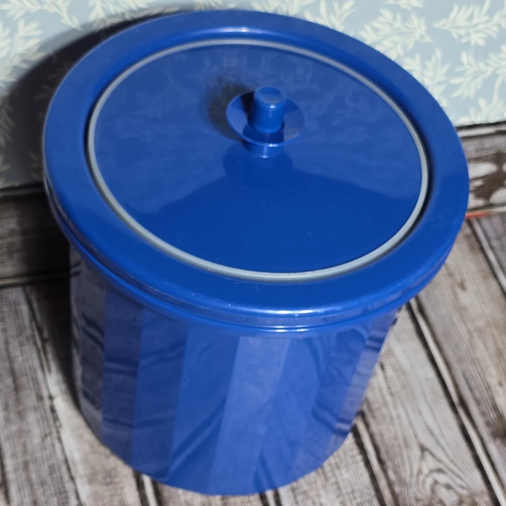 Vintage Tupperware Ice Bucket Blue 1683-3, 1684-2, 1418-1